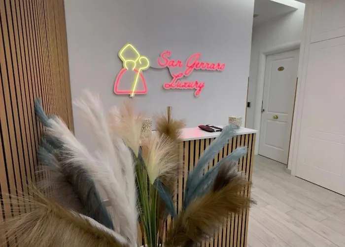 Gæstehus San Gennaro Luxury 19 Napoli