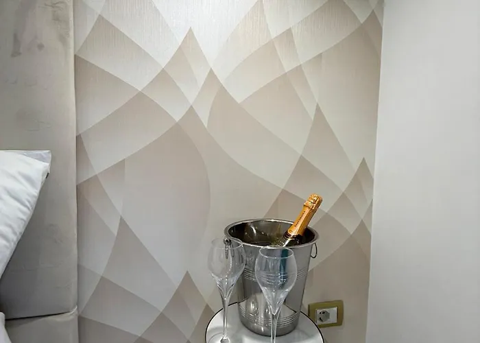 Gæstehus San Gennaro Luxury 19 Napoli