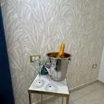 San Gennaro Luxury 19 Guest house