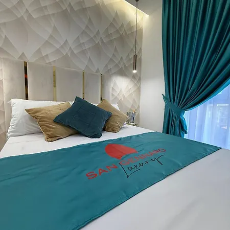 Guest house San Gennaro Luxury 19 Naples