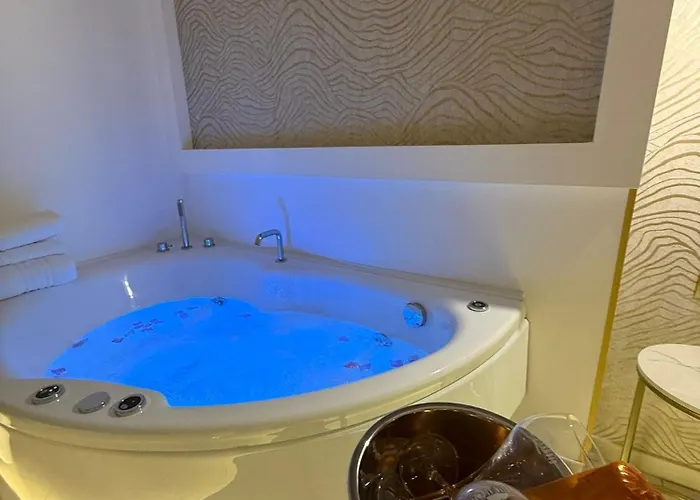 San Gennaro Luxury Pensión 4*